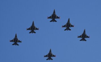 Los Cielos de Buenos Aires se Iluminarán con el Vuelo de los F-16 este Viernes