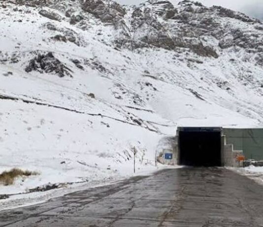Cierre del Paso Cristo Redentor: Camioneros varados enfrentan una situación crítica