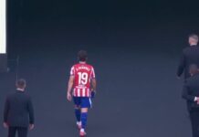 Julián Álvarez y su inesperado gesto ante la afición del Atlético de Madrid