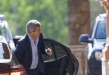 Caputo aclara sus comentarios sobre la industria y el impacto de la devaluación