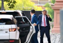 Encuesta revela que varios ministros tienen peor imagen que Adorni