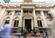 Inicia el Debate en Diputados sobre la Reforma del Banco Central con Funcionarios del Gobierno