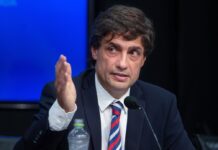Lacunza Se Postula Como Candidato del PRO para 2027 y Critica la Gestión de Milei