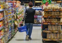 Caída del Consumo en Hogares Argentinos Reduce Generación de Residuos