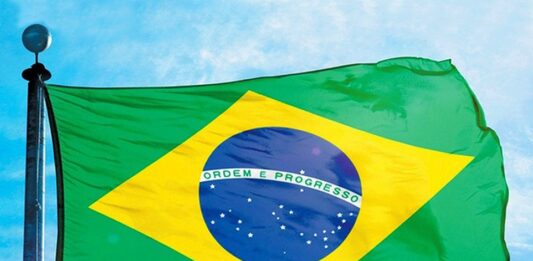 Brasil alcanza los 214 millones de habitantes, pero su crecimiento demográfico se desacelera