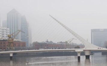 Lluvias y Frescor: El Pronóstico del Clima para Este Lunes en el AMBA