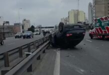 Accidente en la Autopista 25 de Mayo Deja Dos Heridos