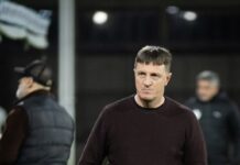 Platense despide a Walter Zunino tras dura goleada ante Talleres