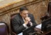 El Bloque de La Libertad Avanza Defiende al Senador Paoltroni ante Denuncias de Persecución Política