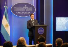 Confusión en la comunicación presidencial: Oria reemplaza a Caputo en medio de versiones contradictorias