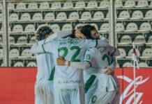 Banfield avanza a cuartos de final tras emocionante definición por penales