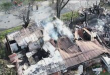 Incendio devasta depósito de maderas y afecta a familias en Morón