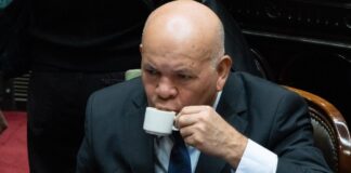 El Impactante Mensaje de un Diputado Argentino: «Las Malvinas son Argentinas»