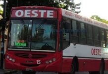 Cuatro heridos tras maniobra imprudente de colectivo en La Plata