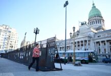 Movilización masiva provoca cierre de calles y cambios en el transporte público en el Congreso