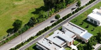 Designan al juez que investigará la mansión de Pilar vinculada a la AFA