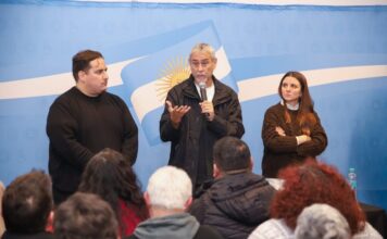 Ferraresi Promueve la Construcción de Mayorías desde la Base en San Miguel