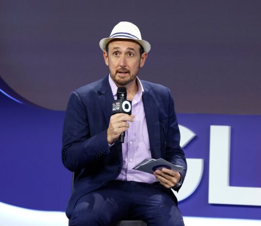 Forbes despide a su editor jefe por un pago secreto de $6 millones