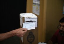 Las Cuatro Amenazas que Ponen en Jaque la Democracia Actual
