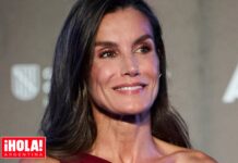 El Abanico: El Accesorio Esencial de la Reina Letizia en Verano
