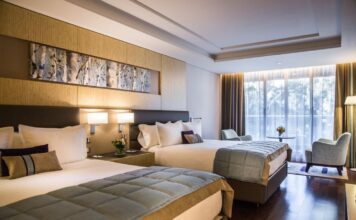 Un ejecutivo redefine el respeto por el servicio en hoteles