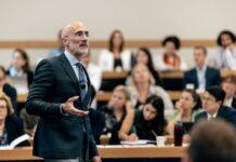 Arthur Brooks: El Aprendizaje Constante Como Clave Para la Felicidad