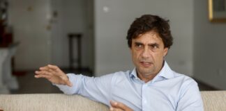 Lacunza Alerta sobre Mora Crediticia y Condiciones para su Candidatura Presidencial