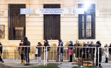 La fe en acción: Historias de peregrinación a San Cayetano