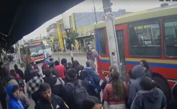 Tragedia en Moreno: mujer fallece tras ser atropellada por colectivo