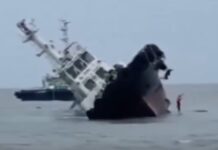Rescate dramático: un remolcador se hunde en Filipinas y su tripulación salta al mar
