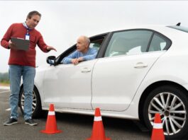 Illinois elimina la prueba de manejo para conductores de 79 a 86 años