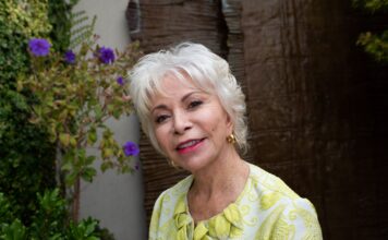 Isabel Allende: Una Vida de Literatura y Resiliencia en su 84 Cumpleaños