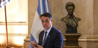Asume un nuevo juez federal en medio de un destacado evento judicial