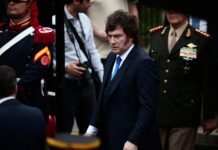 Milei Regresa a la Escena Pública con Discurso por Cadena Nacional