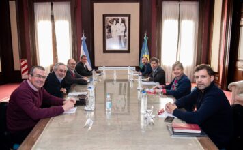 La Controversia de la Reelección Indefinida entre Intendentes en Buenos Aires