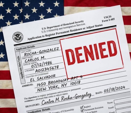 Uscis Refuerza Normas sobre Firmas en Trámites Migratorios: Lo que Debes Saber