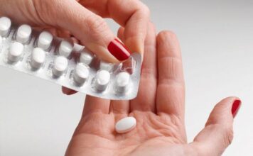 Expertos advierten sobre los riesgos de la venta libre de medicamentos tras la medida de la Anmat