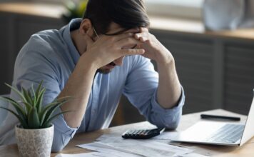 La Frustración de los Contribuyentes: Un Llamado a la Eficiencia en los Servicios Públicos