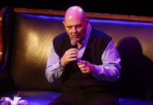 Un Viaje por la Historia del Teatro: La Presentación del Libro de Carlos Rottemberg