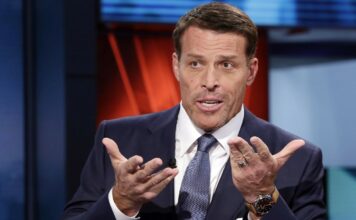 Tony Robbins revela el secreto para superar el sufrimiento: la gratitud