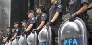 Aumento salarial para la Policía Federal deja al 65% del personal por debajo de la línea de pobreza