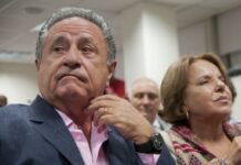 Escándalo del Vacunatorio VIP: Duhalde y Verbitsky entre los citados a indagatoria