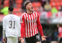 Estudiantes se impone a Platense con un gol en el descuento y brilla sus delanteros