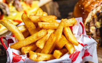 El Secreto Casero para Disfrutar de Papas Fritas Perfectas
