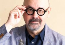La crítica de Ruiz Zafón al mundillo literario español a 25 años de su obra maestra