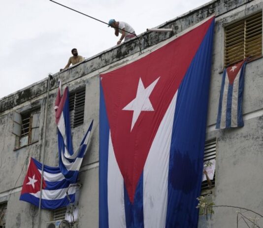 Cuba enfrenta una drástica caída del turismo: ¿qué la causa?