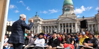 Gremios Universitarios Mantienen Marcha Federal a Pesar de Fallo Judicial