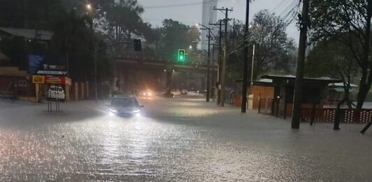 Desastre en Brasil: Cuatro Desaparecidos y Miles Sin Luz Tras Violento Temporal