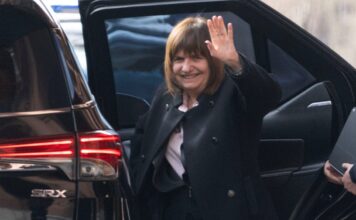 Bullrich y Scioli Celebran la Postura de Milei sobre Malvinas: «Un Paso Histórico»