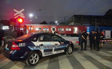 Tragedia en Flores: Niña de 13 años arrollada por el Tren Sarmiento